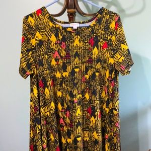 2/$10 w/ combined shipping LuLaRoe Carly Dress Medium